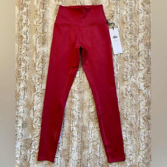 NWT ALO 7/8 High-Waist Airlift Legging in Lipstick Red Size XS - Picture 5 of 15
